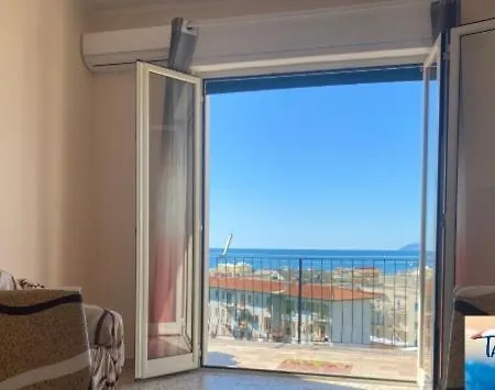 Tamarhouse Casa Naila Apartment Sperlonga
